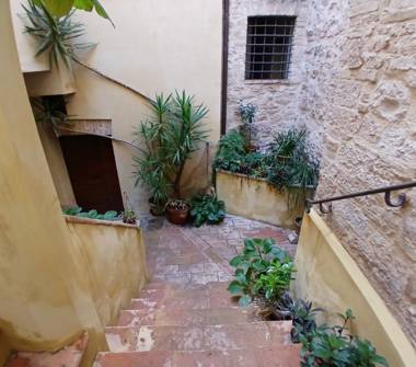 Affitto Appartamento Vacanze a Foligno (Perugia), Via Aurelio Saffi 38