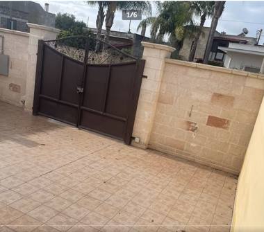 Casa indipendente in vendita a Erchie (Brindisi), Via Provinciale Erchie Stazione 59