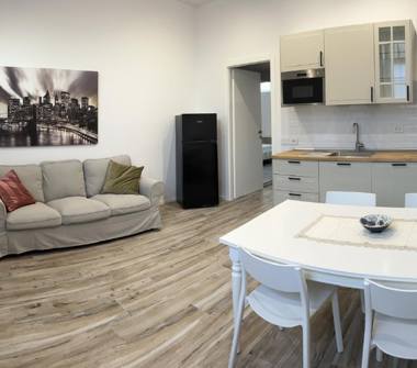 Bilocale in affitto a Milano, Zona Monza, Via Doberdò 14