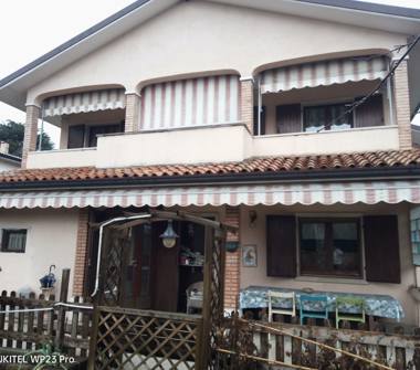 Villetta a schiera in vendita a Costermano sul Garda, Frazione Albare Stazione, Vicolo Peretto 2