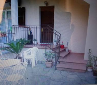 Bilocale in affitto a Arenzano, Frazione Pineta di Arenzano, Via Guglielmo Marconi 85