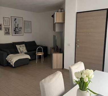 Trilocale in vendita a Tavazzano con Villavesco, Frazione Tavazzano, Via Teresa Abbà 33