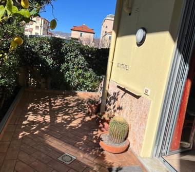 Affitto Appartamento Vacanze a Albenga (Savona), Via Amerigo Vespucci 2