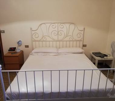 Porzione di casa in affitto a Parma, Zona Ospedale Maggiore, Via Giuseppe Cesare Abba 4