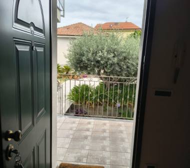 Trilocale in affitto a Sanremo (Imperia), Via Edmondo de Amicis 80