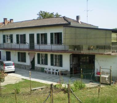 Rustico/Casale in vendita a Refrancore, Frazione Bonina, Frazione Barcara 48