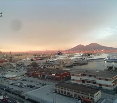 Affitto Appartamento Vacanze a Napoli, Zona Porto, Vico II San Nicola alla Dogana 15