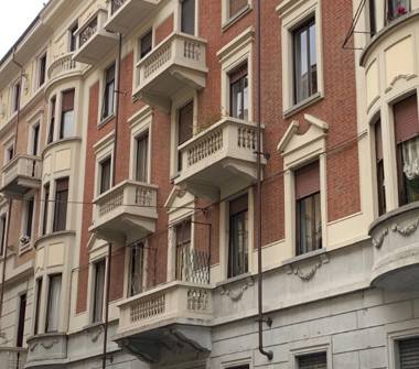 Trilocale in affitto a Torino, Zona Cit Turin, Via Amedeo Peyron 36