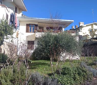 Villetta a schiera in vendita a Latera (Viterbo)