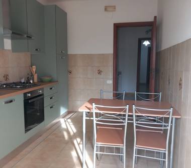 Palazzo/Stabile in affitto a Napoli, Zona Chiaiano, Via Nuova Toscanella 34