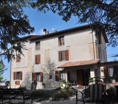 Casa indipendente in vendita a Viano (Reggio Emilia)