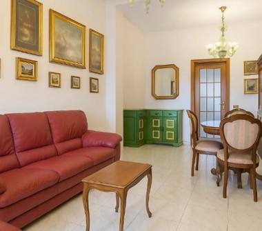 Trilocale in vendita a Milano, Zona Lorenteggio, Piazza Pietro Frattini 15