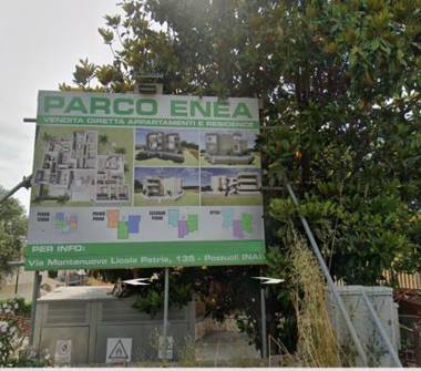 Rustico/Casale in vendita a Pozzuoli, Frazione Monterusciello, Strada Provinciale Cuma Licola 186