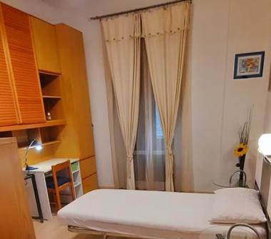 Affitto Stanza Singola a Genova, Zona Cornigliano, via S. Giovanni D'Acri 1