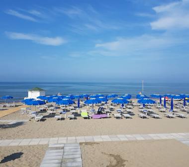 Villa in vendita a Ardea, Frazione Marina Di Tor San Lorenzo