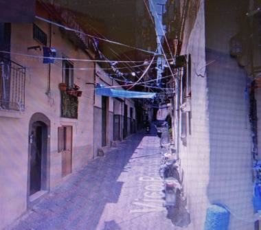 Trilocale in vendita a Napoli, Zona Sanità, Vico Pacella ai Miracoli 12