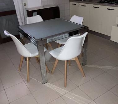 Trilocale in affitto a Cecina (Livorno), Via Gilching 11