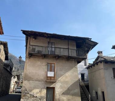 Casa indipendente in vendita a Brossasco (Cuneo), Via Galliano 2