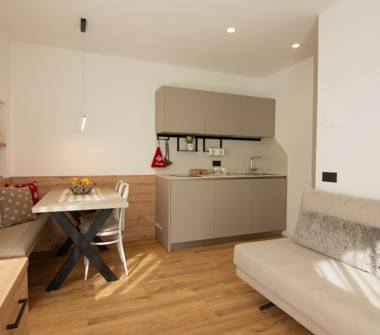 Affitto Appartamento Vacanze a Pinzolo (Trento), Via al Sarca 10