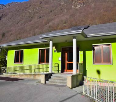 Albergo/Struttura ricettiva in vendita a Bannio Anzino, Frazione Pontegrande, Via Monte Rosa 50/a