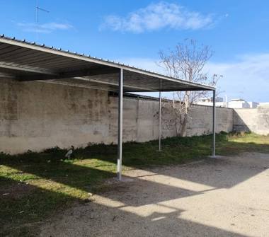 Box/Garage/Posto auto in affitto a Lequile (Lecce), Vico Saturnino Primavera 10