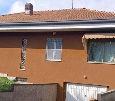 Villa in vendita a Marnate (Varese)