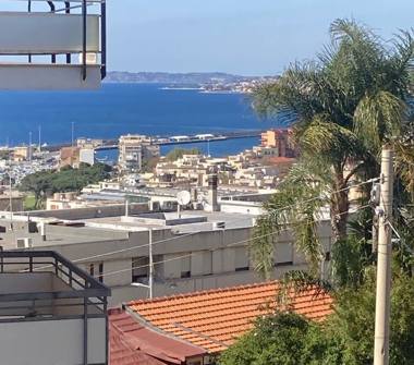 Appartamento in vendita a Reggio Calabria (Reggio Calabria), Via Villini Svizzeri 7