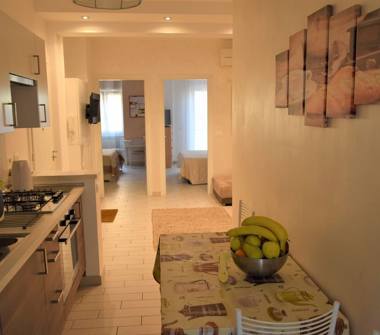 Trilocale in affitto a Milano, Zona Niguarda, Via Val di Ledro 17