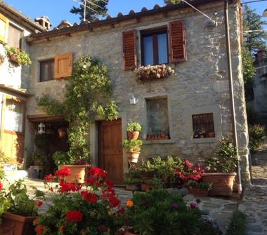 Casa indipendente in vendita a Pratovecchio Stia, Frazione Papiano