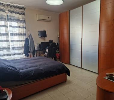 Appartamento in vendita a Palermo, Zona Zisa, Via Polito 17