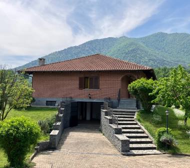 Villa in vendita a Val della Torre (Torino)