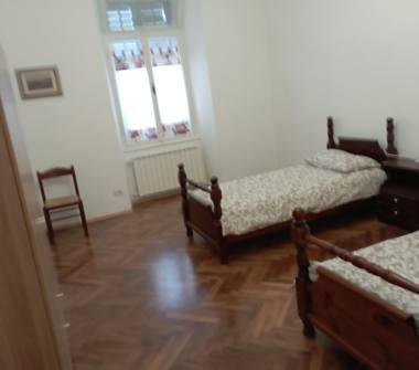 Affitto Stanza Doppia a Gorizia, Frazione Centro città, Piazza Cesare Battisti 5