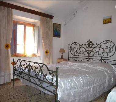 Rustico/Casale in vendita a Cinigiano, Frazione Monticello Amiata