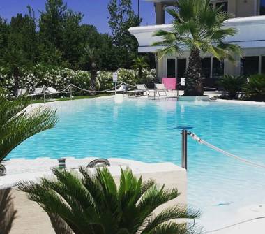 Trilocale in affitto a Desenzano del Garda (Brescia), Viale F. Agello 130