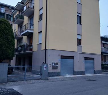Quadrilocale in affitto a Modena, Zona Villaggio Artigiano Modena Nord