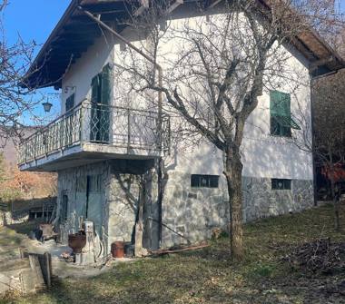 Casa indipendente in vendita a Albera Ligure, Frazione Figino