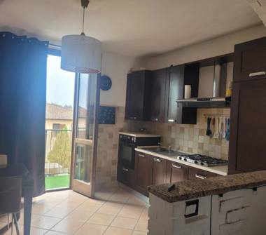 Trilocale in vendita a Zerbolò (Pavia), Via Mario Luponi 6