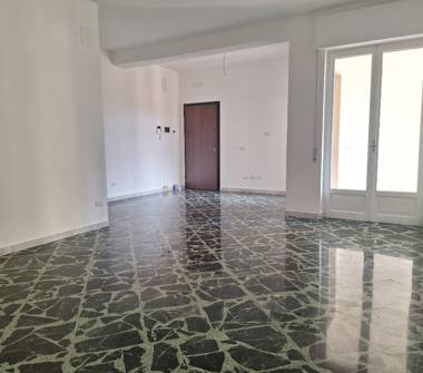 Quadrilocale in affitto a Monopoli (Bari), Via Guglielmo Oberdan 7d