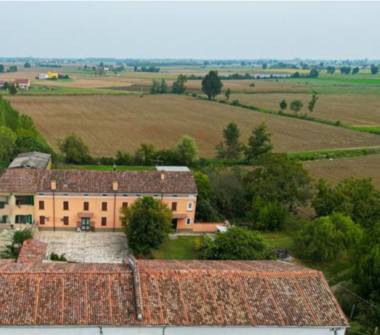 Rustico/Casale in vendita a Commessaggio (Mantova)