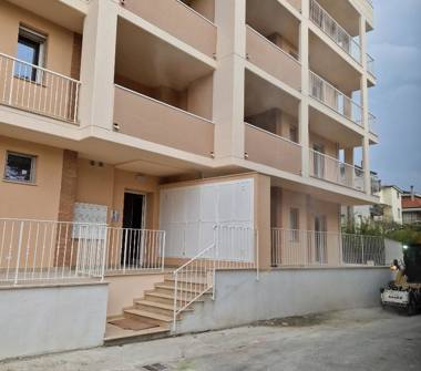 Trilocale in affitto a Grottammare (Ascoli Piceno), Via S. Botticelli 3