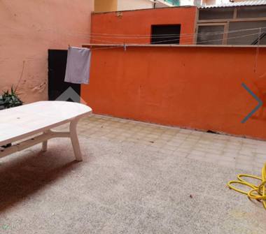Palazzo/Stabile in vendita a San Bartolomeo al Mare (Imperia), Via Sardegna 28