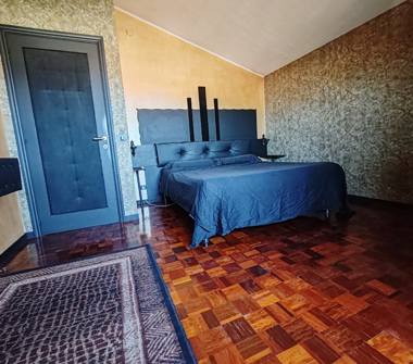 Villa in vendita a Montemarciano, Frazione Marina Di Montemarciano