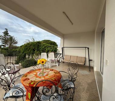 Affitto Casa indipendente Vacanze a Alcamo, Frazione Alcamo Marina, Via Giove 38