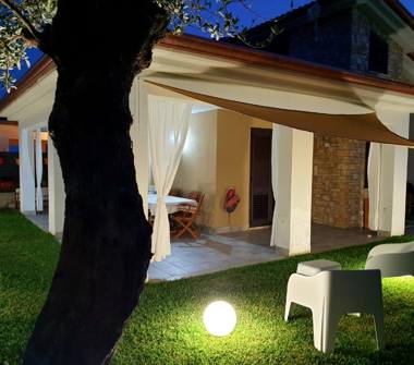 Villa in vendita a Casal Velino, Frazione Marina Di Casal Velino, Via Cermoleo 15