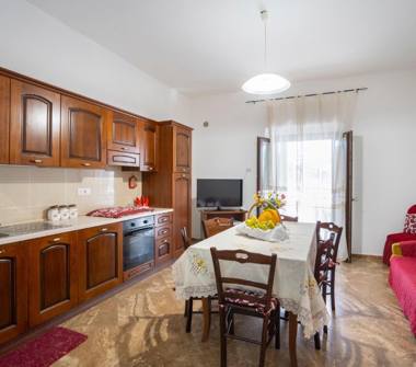 Affitto Casa Vacanze a Ricadi, Frazione Santa Domenica, Piazza Roma 5