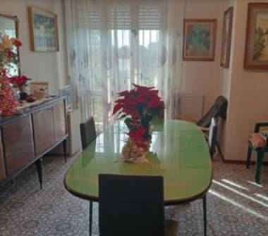 Quadrilocale in vendita a Camaiore, Frazione Lido Di Camaiore