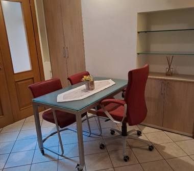 Monolocale in affitto a Milano, Zona Firenze, Via Piero della Francesca 74