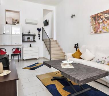 Appartamento in vendita a Carovigno (Brindisi), Via Piave 43