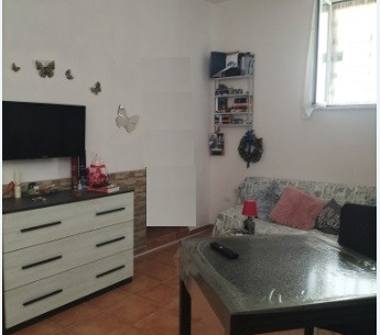 Altro in vendita a Roma, Zona Acilia, Via Francesco dal Poggio 31
