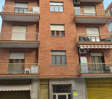 Trilocale in vendita a Nichelino (Torino), Via Pitagora 11